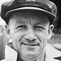 堂·布拉德曼最佳板球运动员鲍威尔·鲍威尔(Don Bradman (Best Cricketers)PowellPowell)——欧美人最值得1号各自+ u2018Best人运动+ u2018列表